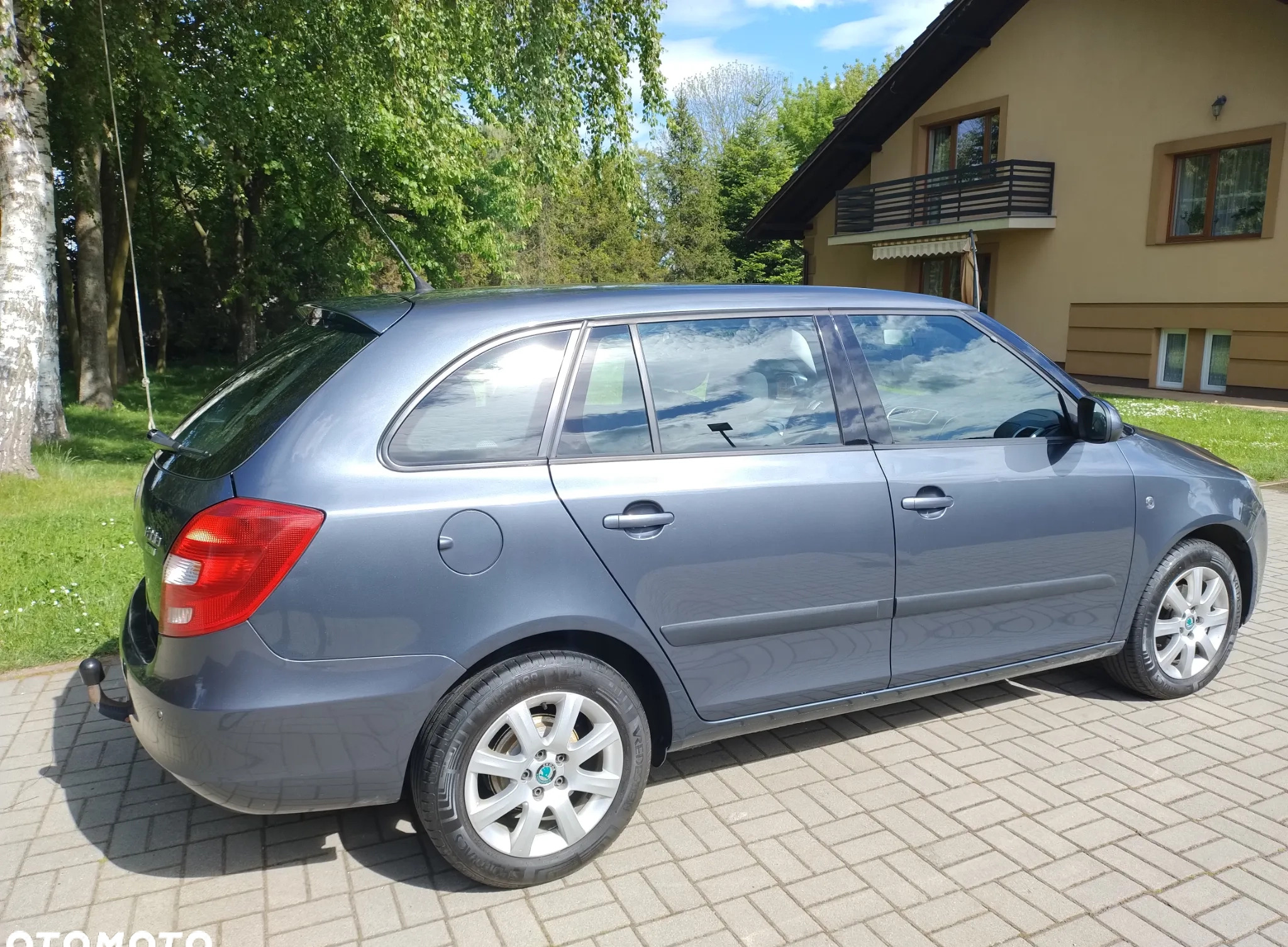 Skoda Fabia cena 15900 przebieg: 190000, rok produkcji 2008 z Ćmielów małe 667